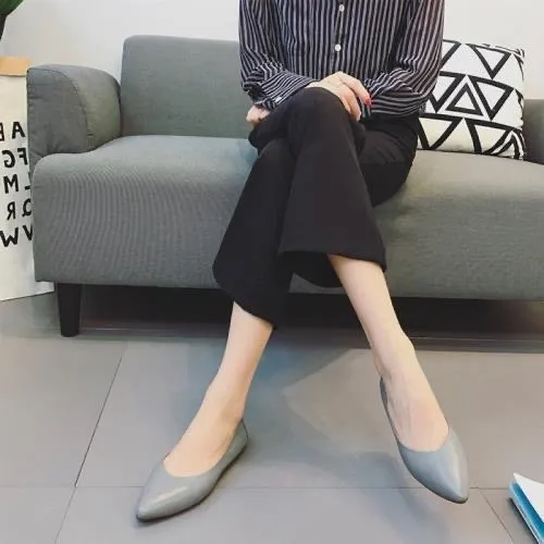 Comelyy Women's flat shoes with shallow mouth, comfortable soft sole and pointed toe shoes